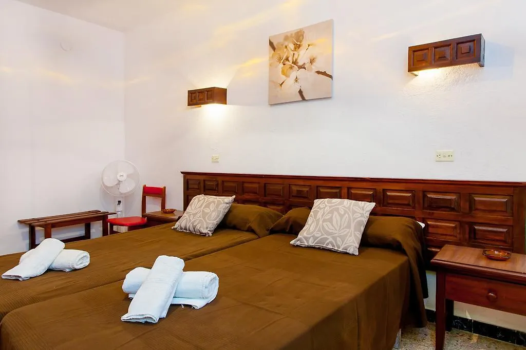 Hostal Flores San Antonio  Spain