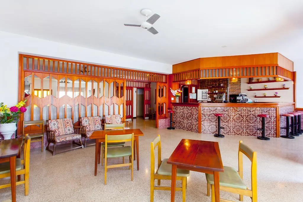 Hostal Flores San Antonio  0*, San Antonio (Ibiza) Spain